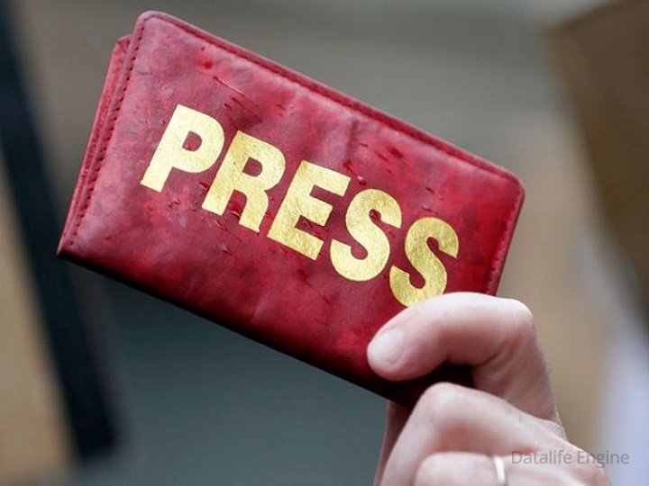 Sərt karantin rejimində jurnalistlərin fəaliyyətinə aydınlıq gətirildi