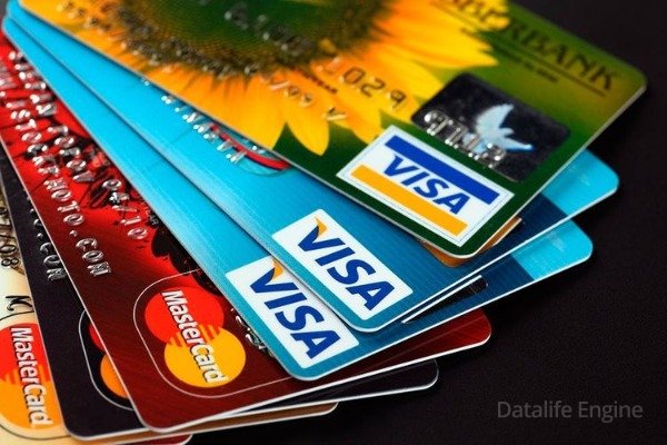 Kredit kartları ilə aparılan əməliyyatların həcmi açıqlanıb