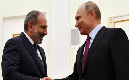 Paşinyan Putinlə görüşdən sonra 180 dərəcə dəyişib - GƏLİŞMƏ