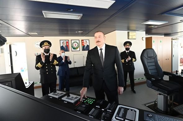 İlham Əliyev “Zərifə Əliyeva” gəmi-bərəsinin istismara verilməsi mərasimində iştirak edib - YENİLƏNİB + FOTO
