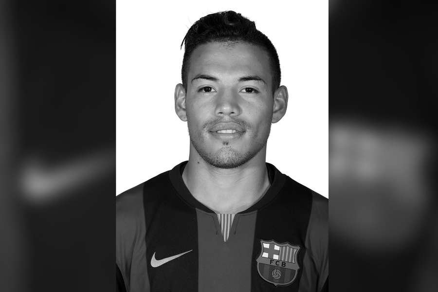 Gənc futbolçu maşınını ağaca çırpdı: Özü və qardaşı öldü