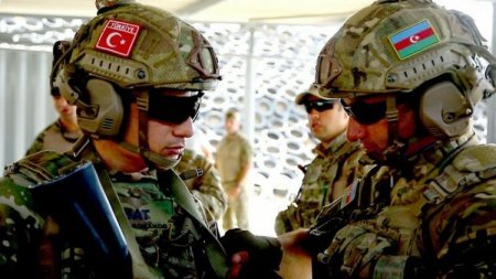 "Azərbaycan Ordusu Türkiyənin, NATO-nun silahlı birləşməsinə çevrilə bilməz" - Ekspert BELƏ DEYİR..