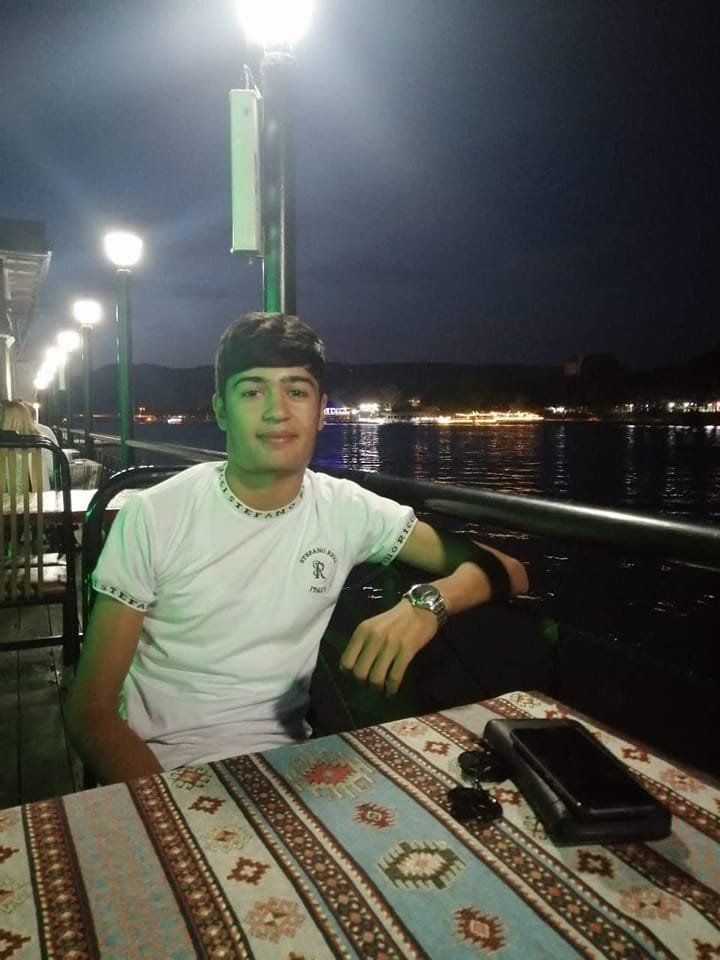 Azərbaycanda tələbə vəfat etdi - FOTO Azərbaycanda tələbə vəfat etdi - FOTO