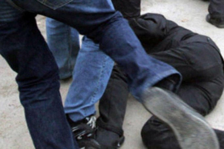 Torpağa görə mübahisə davaya döndü Torpağa görə mübahisə davaya döndü