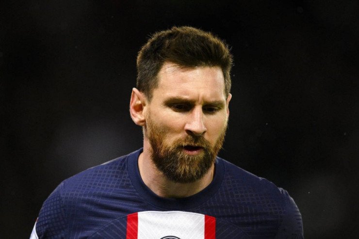 “Barselona” Lionel Messiyə müqavilə təklif edib
