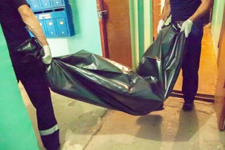 24 yaşlı məşhur aktrisa evində ölü tapıldı