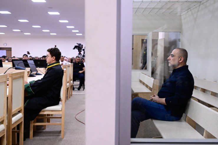 Vardanyanın məhkəməsində zərərçəkmişlər ifadə verdilər
