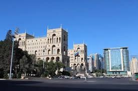 Azadlıq Meydanının yeraltı dayanacağı BAĞLANIR Azadlıq Meydanının yeraltı dayanacağı BAĞLANIR