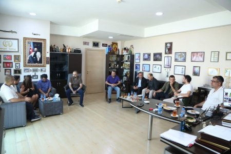 “Ganjavi Holding” jurnalistlərin peşə bayramını qeyd etdi – FOTO